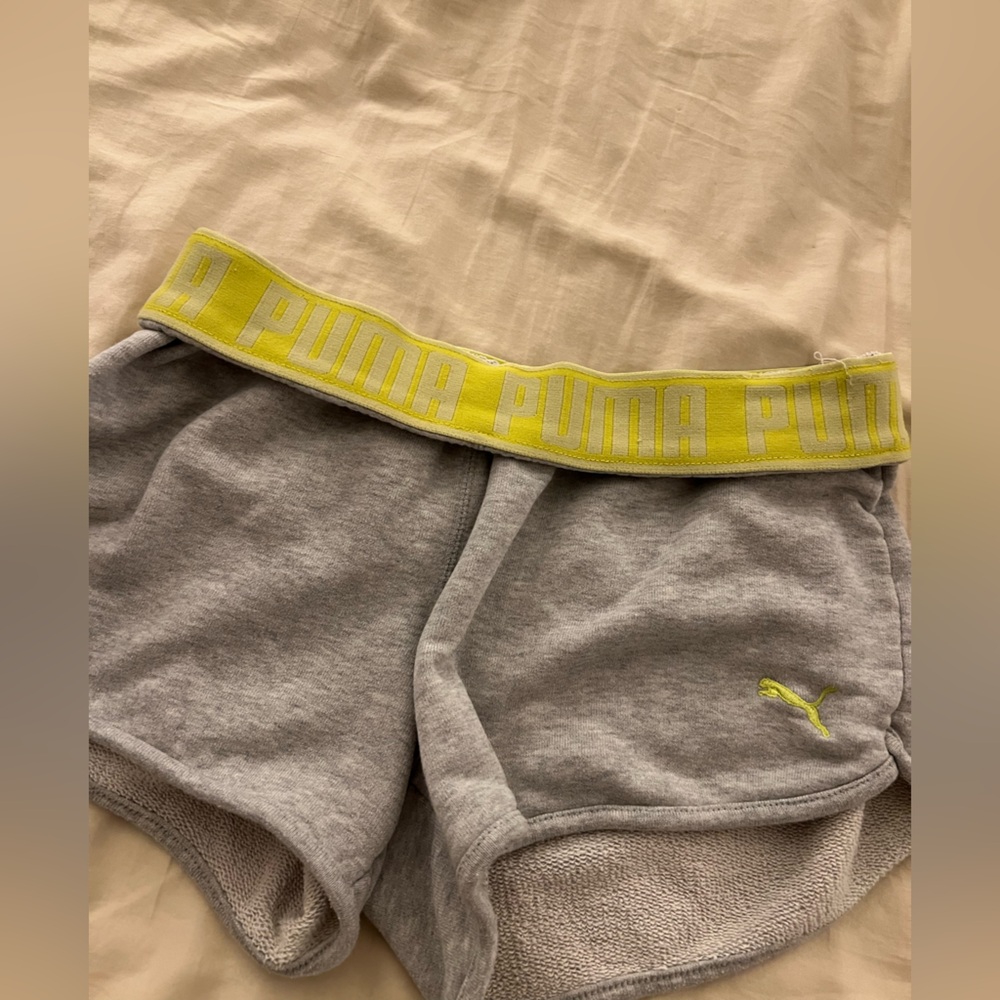 Puma Sweat shorts with neon waist band